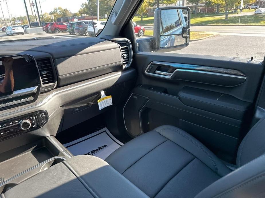 new 2025 Chevrolet Silverado 3500 car, priced at $78,302