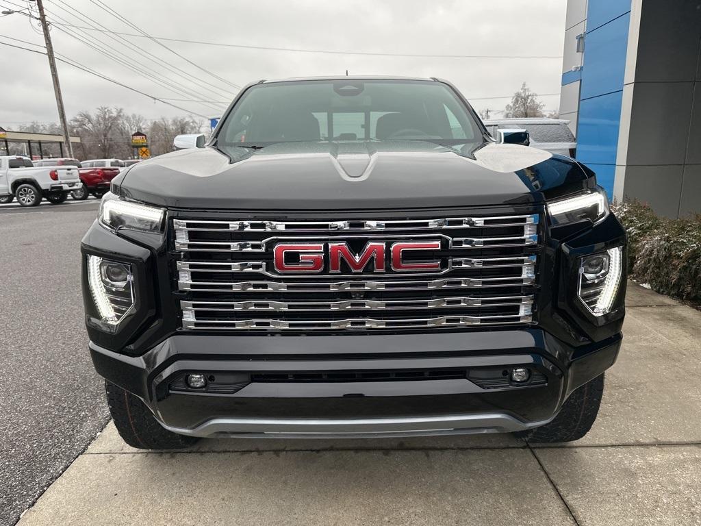 new 2025 GMC Canyon car