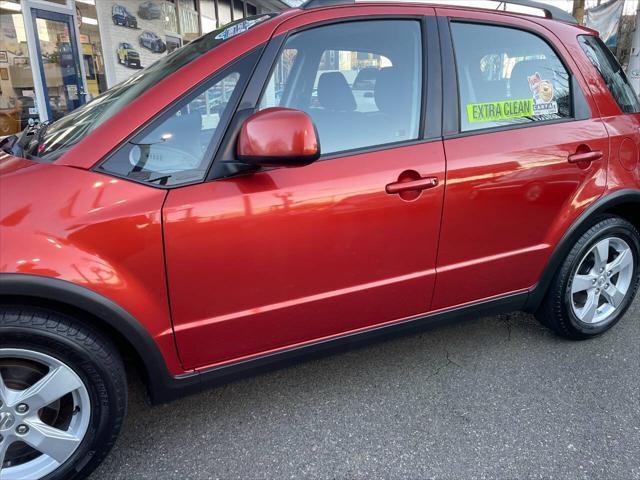 used 2012 Suzuki SX4 car, priced at $8,999