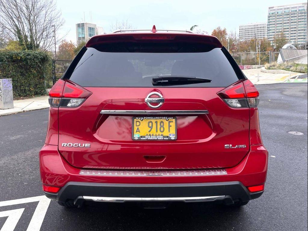 used 2017 Nissan Rogue car