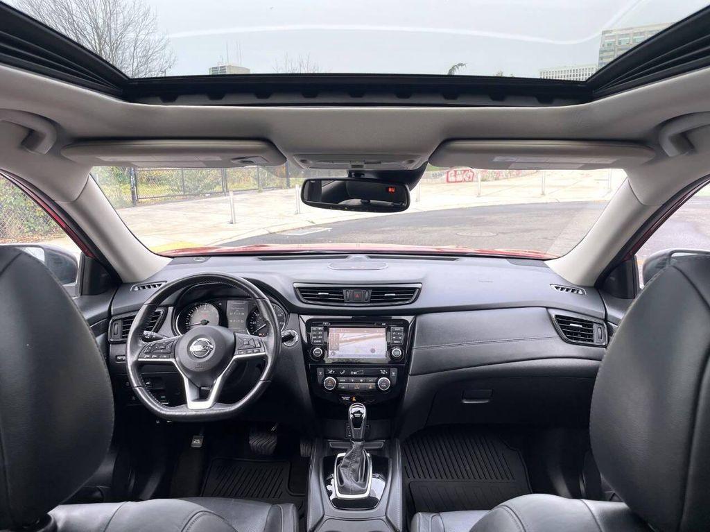 used 2017 Nissan Rogue car