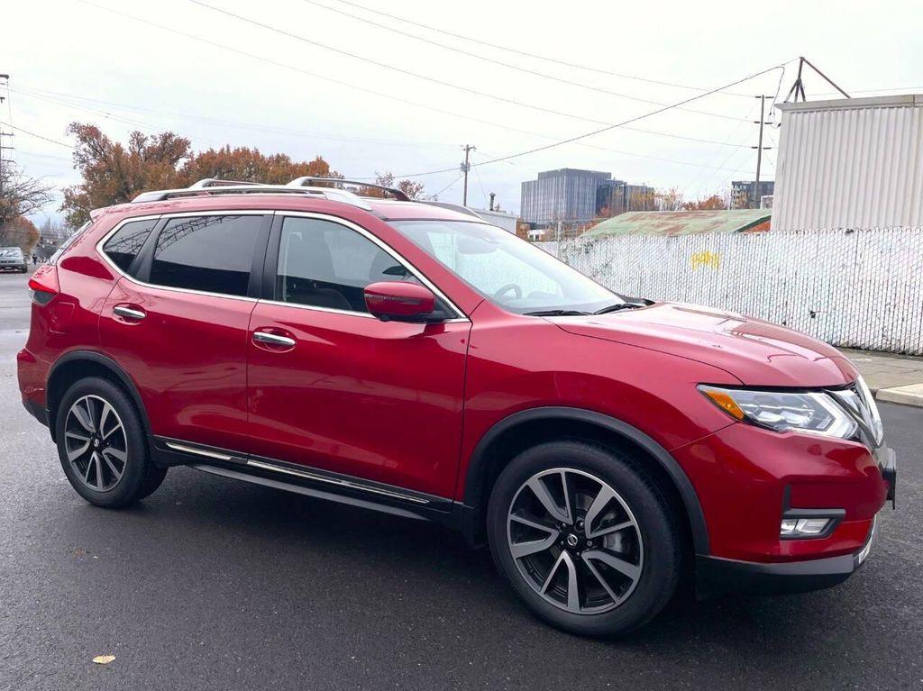 used 2017 Nissan Rogue car