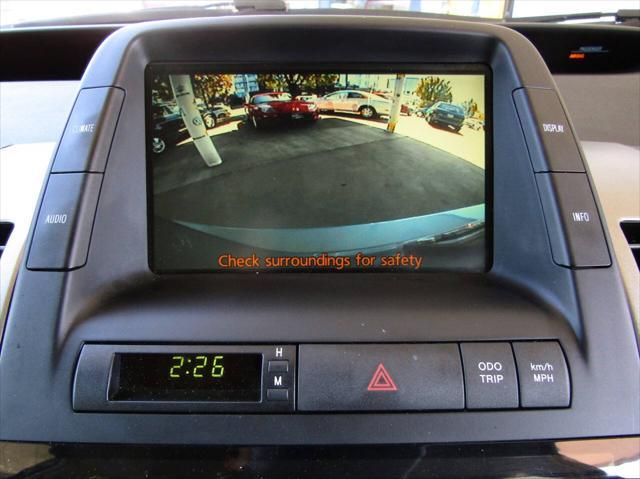 used 2007 Toyota Prius car, priced at $10,999