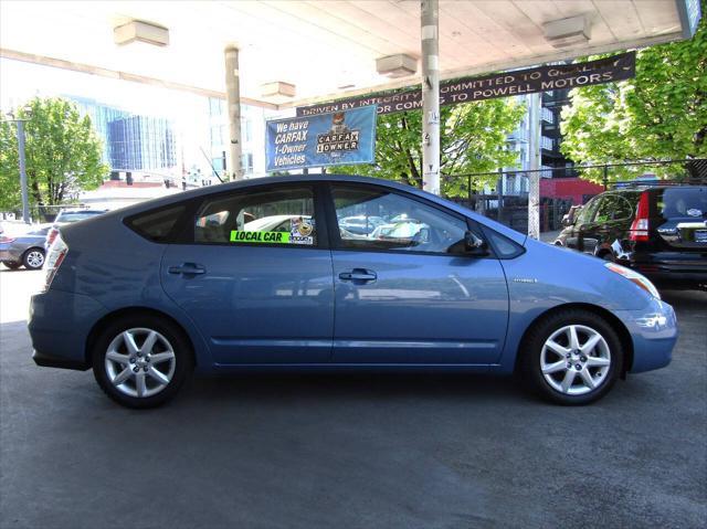 used 2007 Toyota Prius car, priced at $10,999