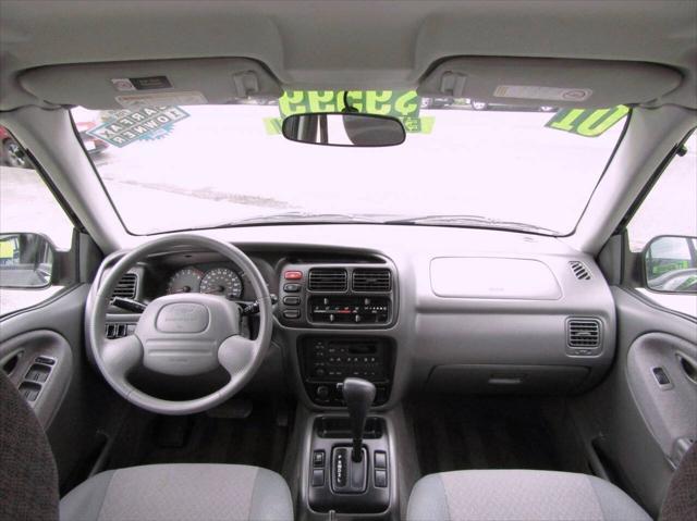 used 2001 Chevrolet Tracker car, priced at $9,599