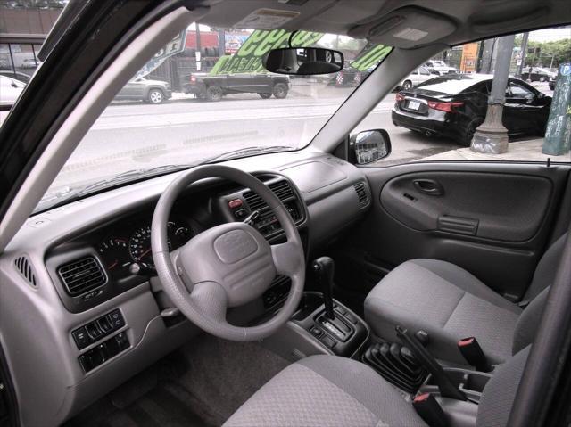 used 2001 Chevrolet Tracker car, priced at $9,599