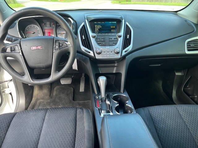 used 2015 GMC Terrain car, priced at $9,990