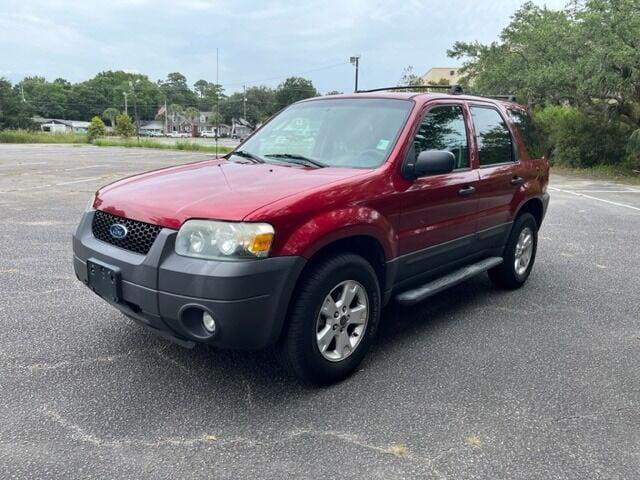 used 2007 Ford Escape car, priced at $6,990