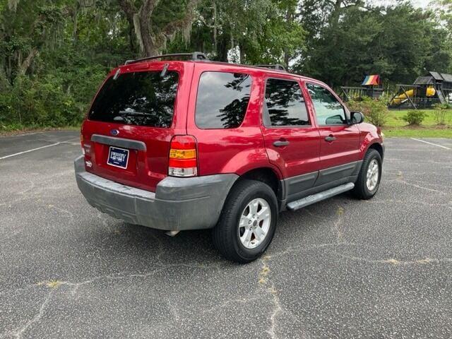 used 2007 Ford Escape car, priced at $6,990