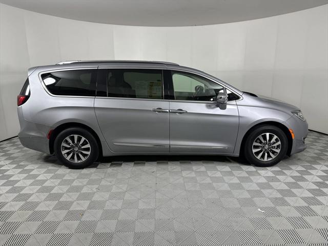 used 2020 Chrysler Pacifica Hybrid car, priced at $32,900