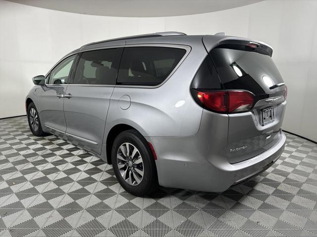 used 2020 Chrysler Pacifica Hybrid car, priced at $32,900