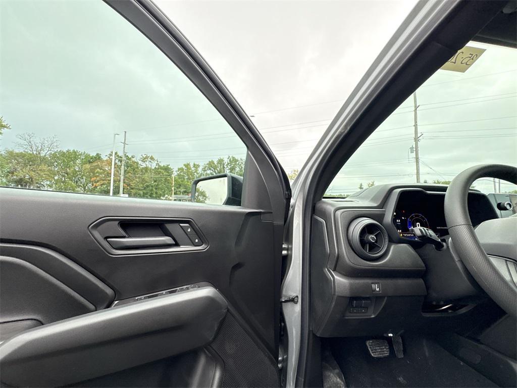 new 2026 Chevrolet Colorado car, priced at $39,395