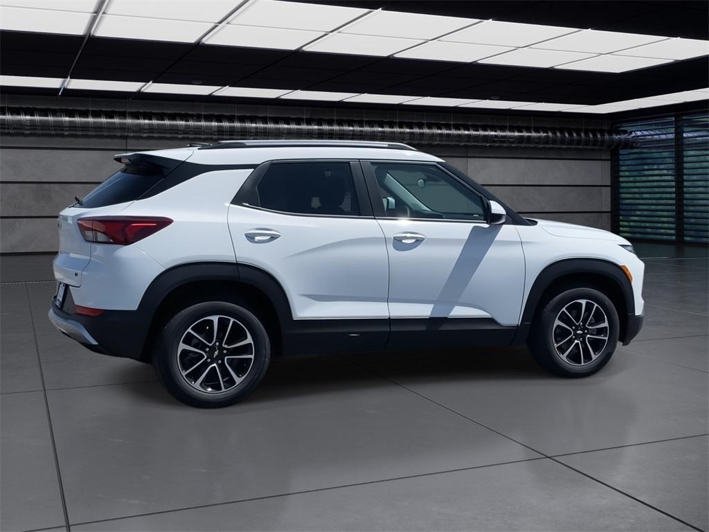 new 2025 Chevrolet TrailBlazer car, priced at $26,695