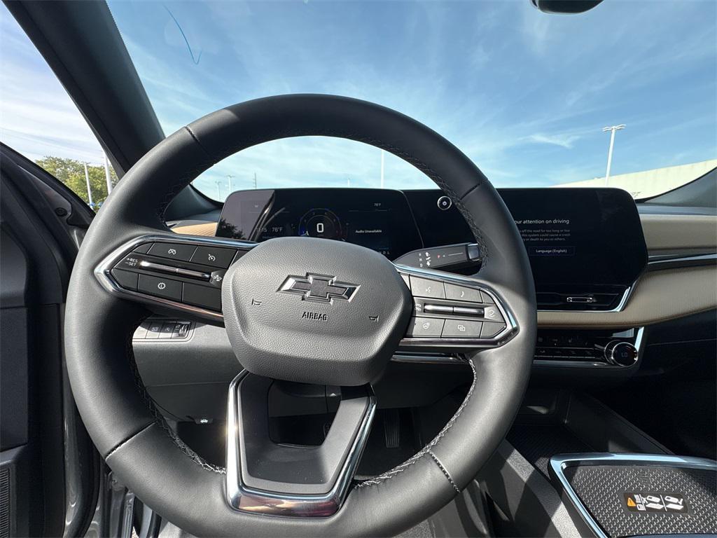 new 2026 Chevrolet Equinox car, priced at $36,057