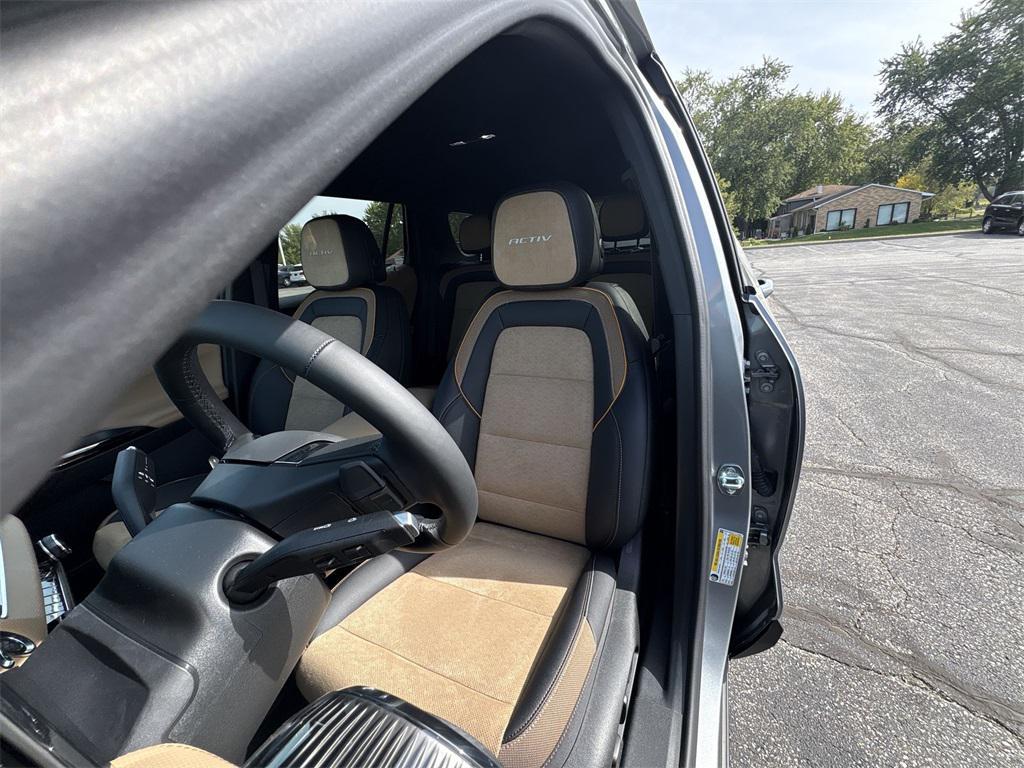 new 2026 Chevrolet Equinox car, priced at $36,057