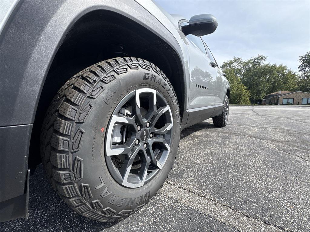 new 2026 Chevrolet Equinox car, priced at $36,057