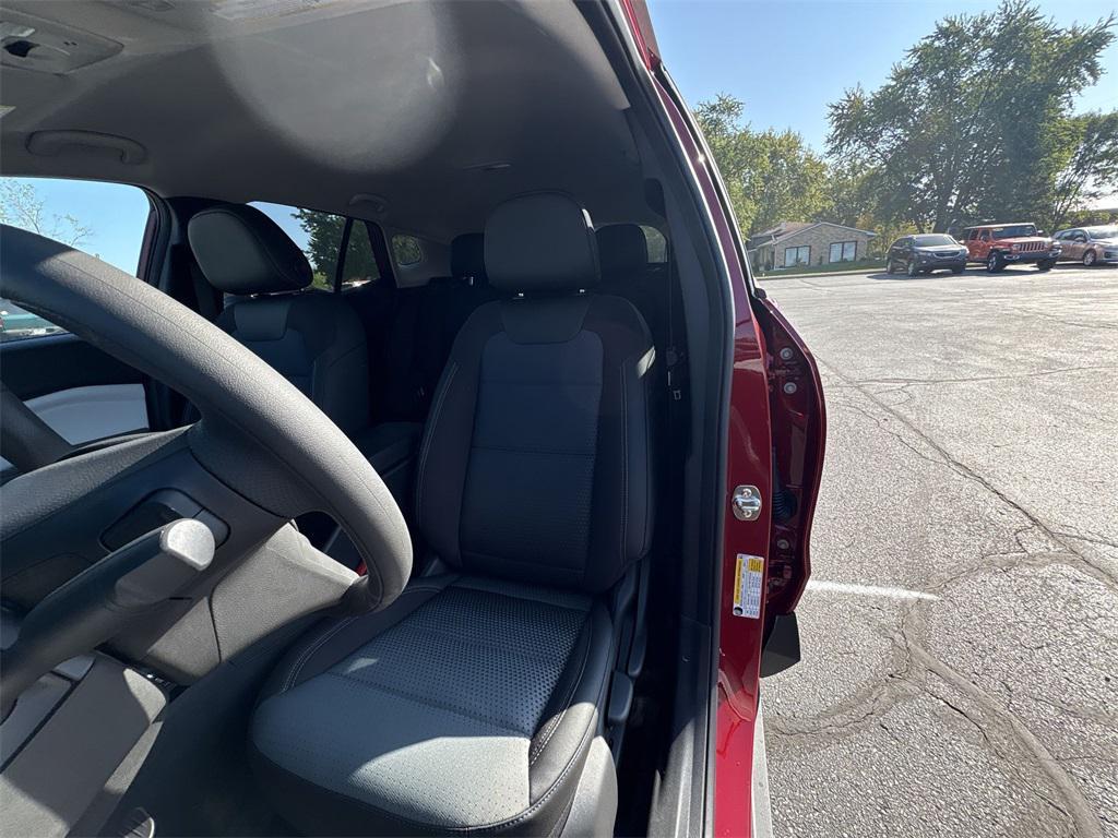 new 2026 Chevrolet Trax car, priced at $23,663