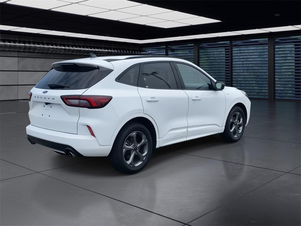 used 2023 Ford Escape car, priced at $18,549