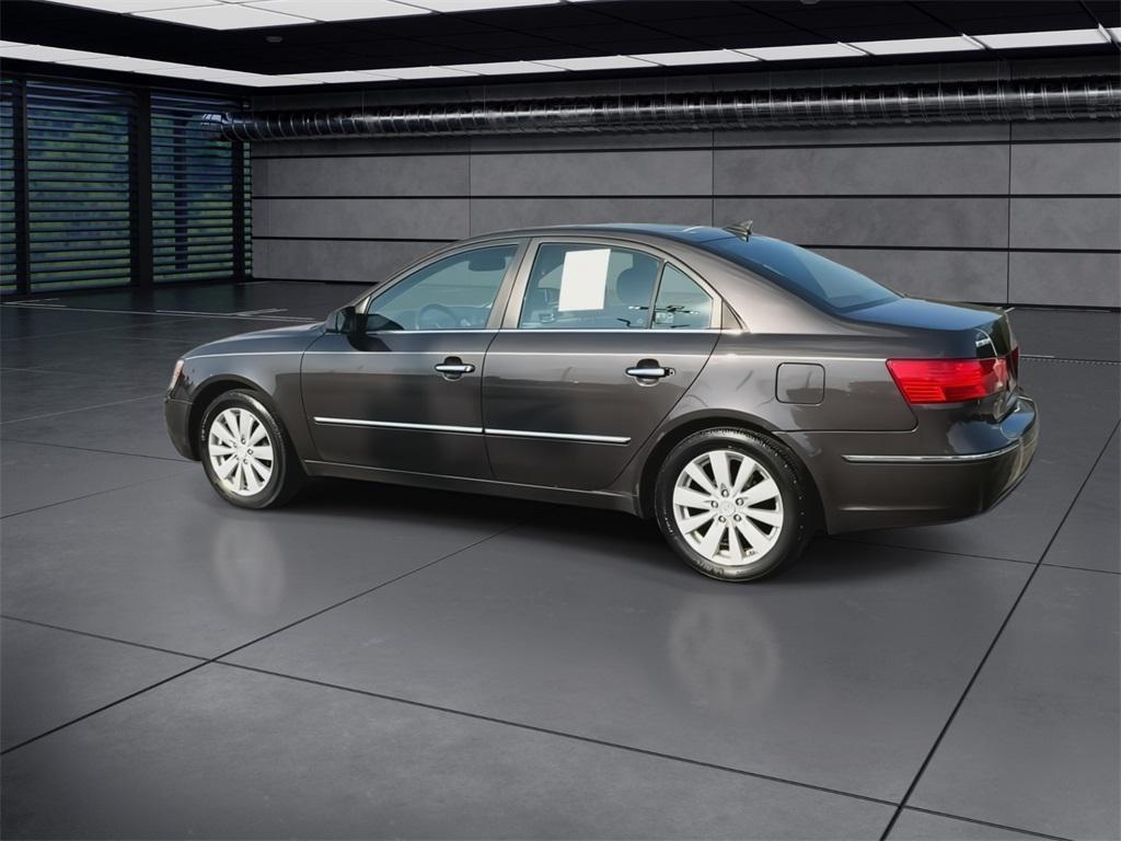 used 2010 Hyundai Sonata car, priced at $4,300