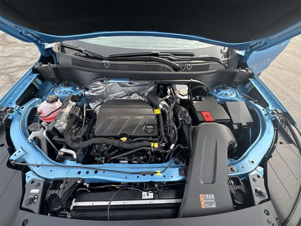 new 2025 Chevrolet Trax car, priced at $23,567