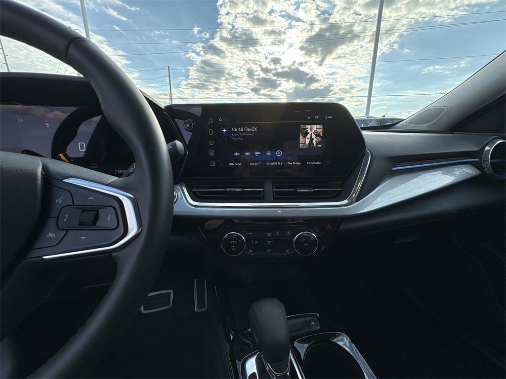 used 2024 Chevrolet Trax car, priced at $22,221