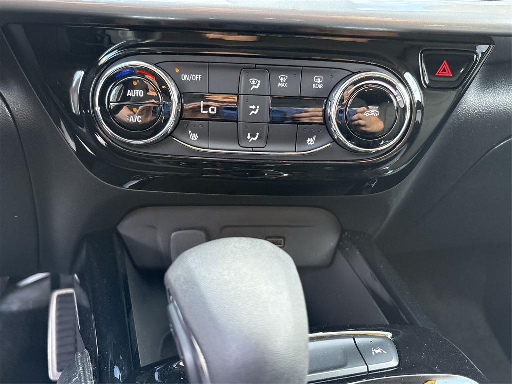 used 2024 Chevrolet Trax car, priced at $22,221