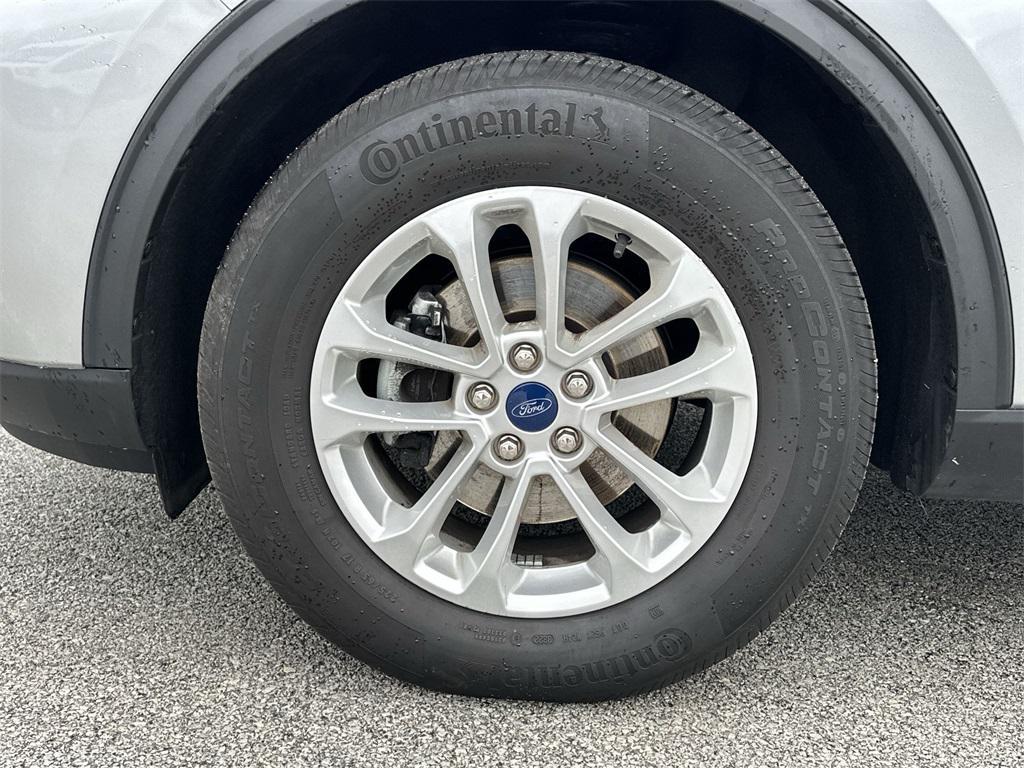 used 2022 Ford Escape car, priced at $21,210