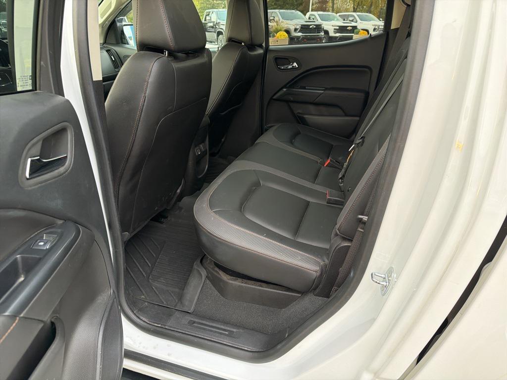 used 2022 GMC Canyon car, priced at $31,999