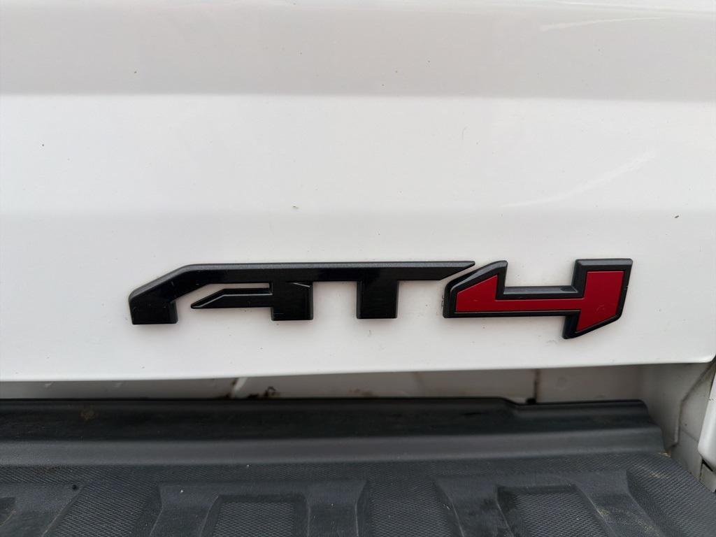 used 2022 GMC Canyon car, priced at $31,999