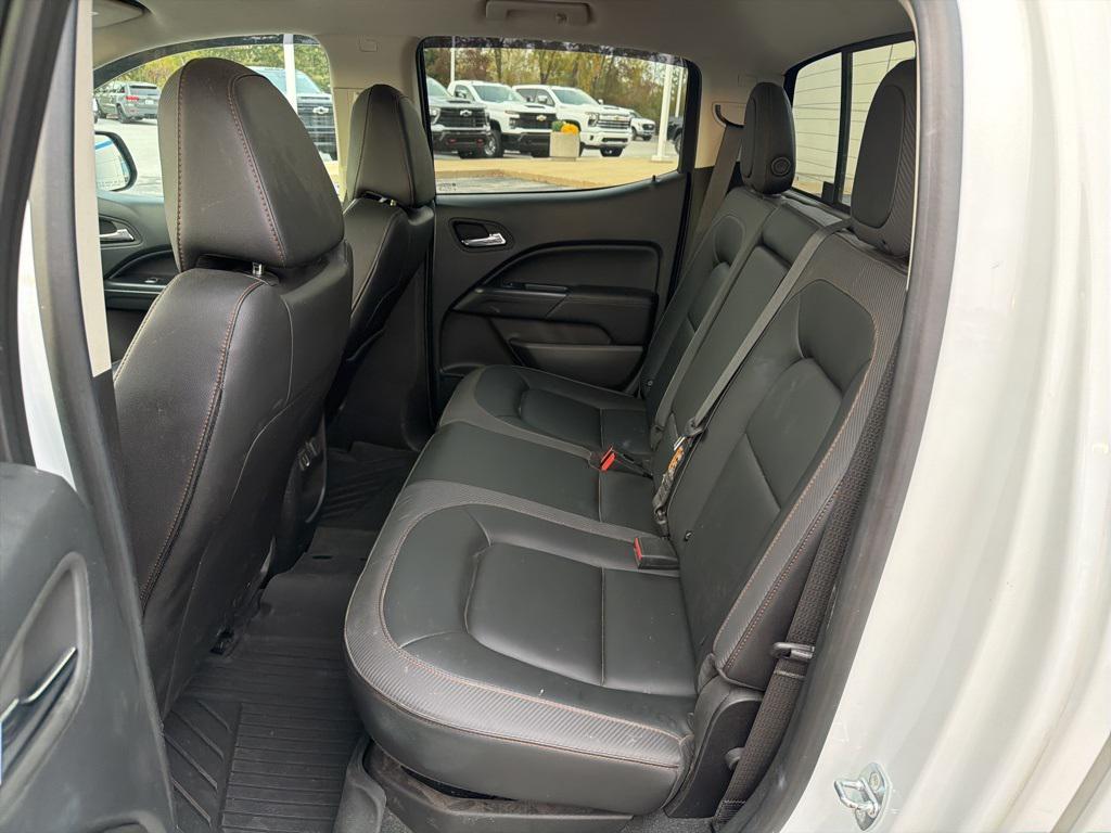 used 2022 GMC Canyon car, priced at $31,999