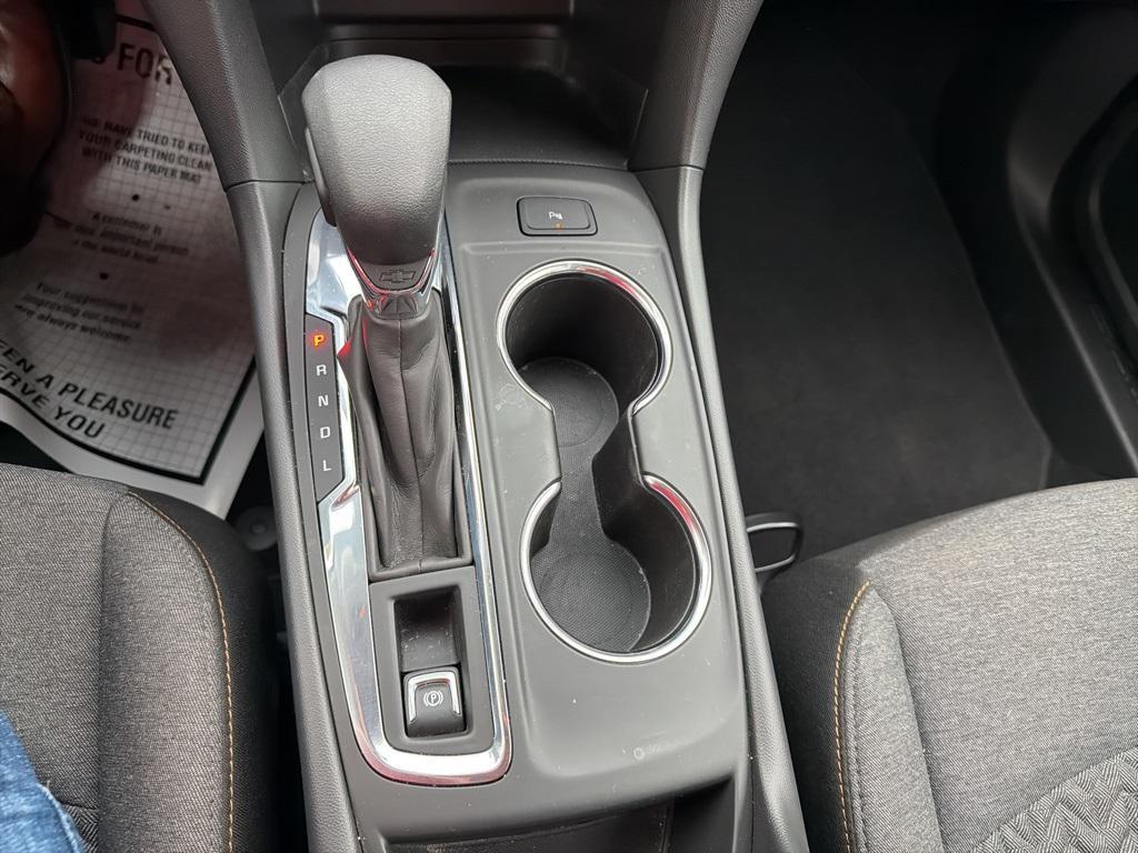 used 2022 Chevrolet Equinox car, priced at $21,987