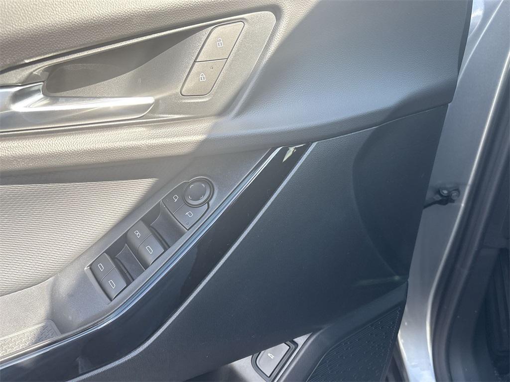 new 2026 Chevrolet Equinox car, priced at $33,249