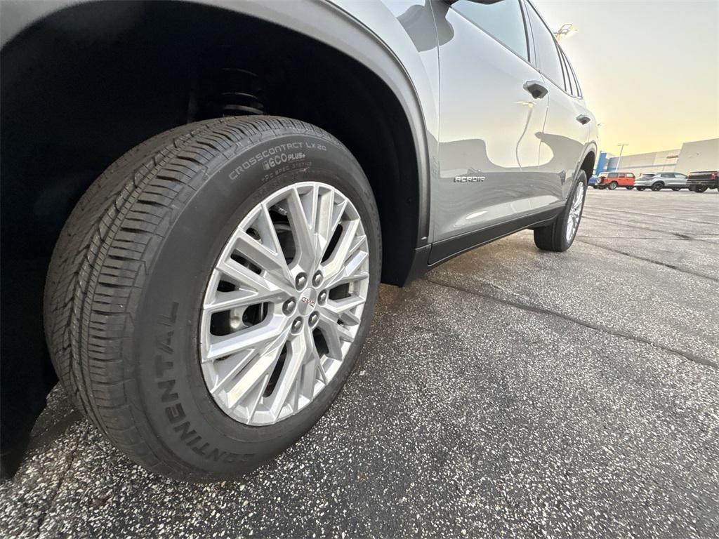 new 2026 GMC Acadia car, priced at $46,357
