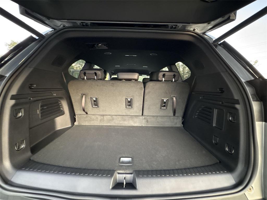 new 2026 GMC Acadia car, priced at $46,357