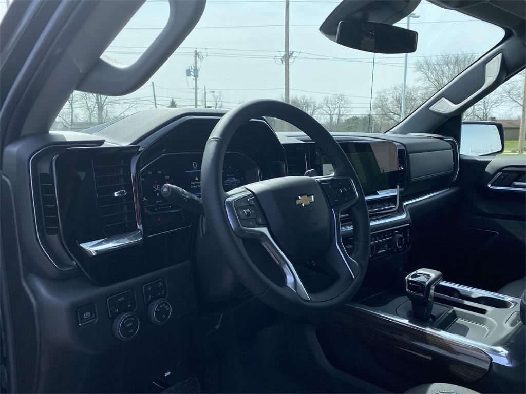 new 2025 Chevrolet Silverado 1500 car, priced at $55,999