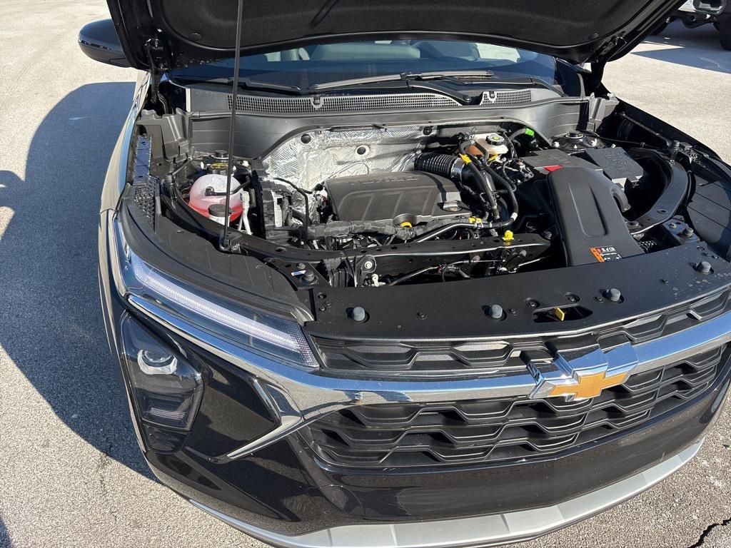 new 2025 Chevrolet Trax car, priced at $24,195