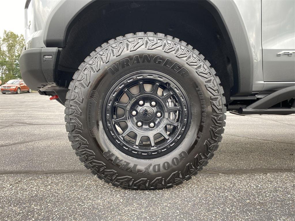 new 2024 GMC Canyon car, priced at $62,242