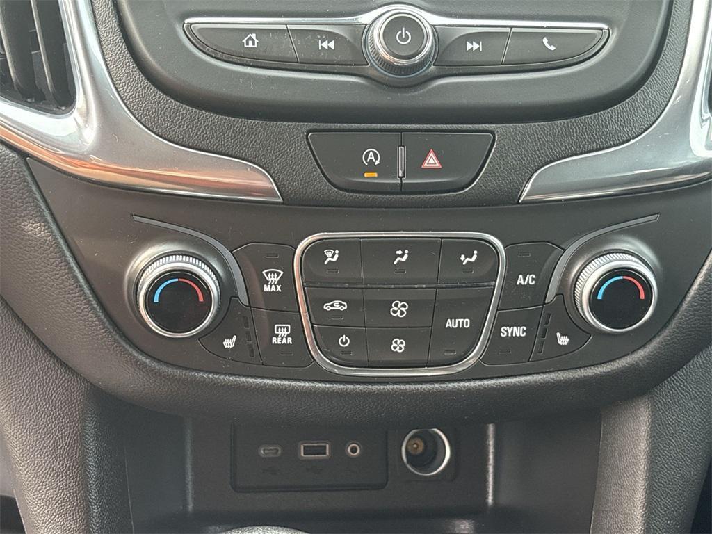used 2022 Chevrolet Equinox car, priced at $20,923