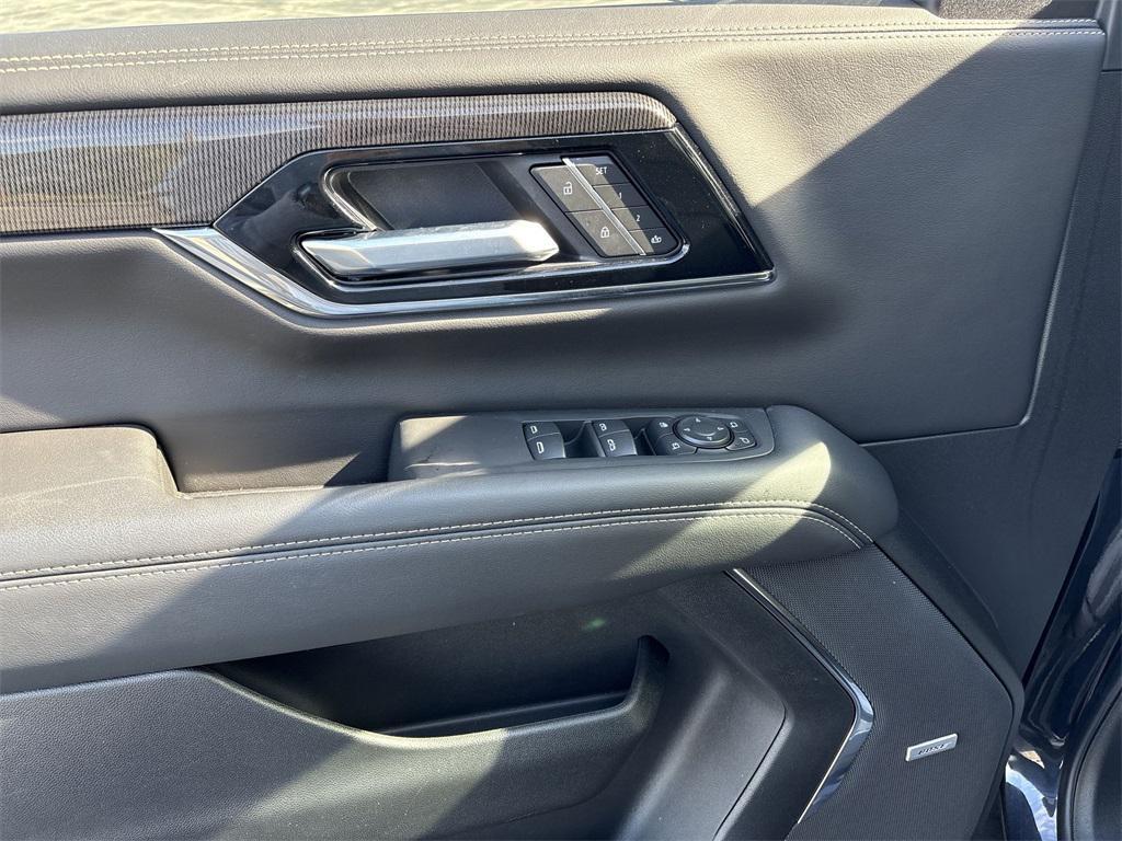 new 2025 GMC Yukon car, priced at $67,495