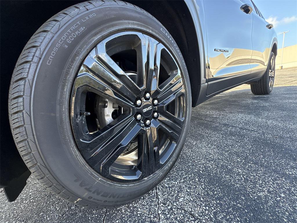 new 2026 GMC Acadia car, priced at $47,595