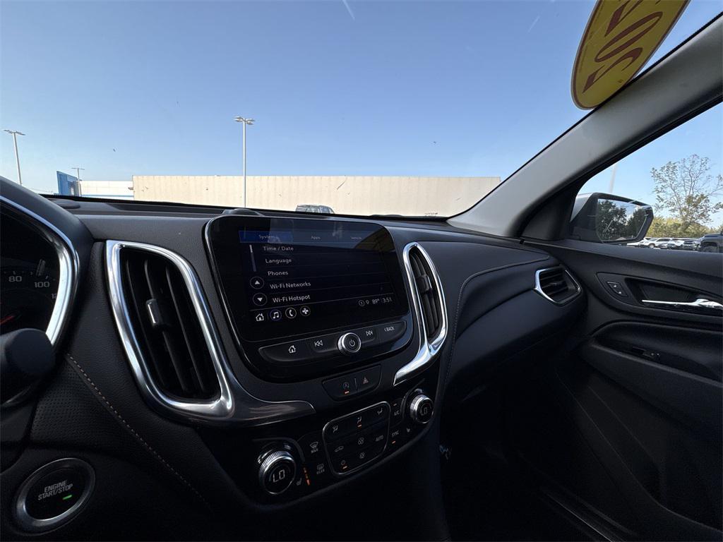 used 2022 Chevrolet Equinox car, priced at $24,799