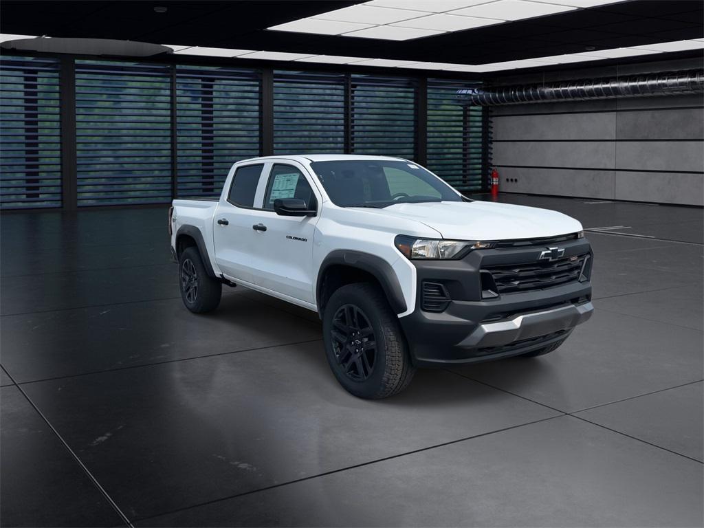 new 2025 Chevrolet Colorado car, priced at $45,295