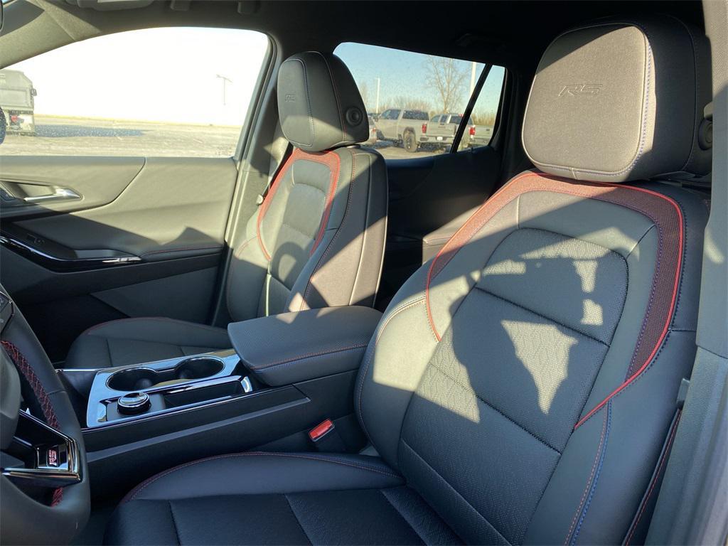 new 2025 Chevrolet Equinox car, priced at $31,995