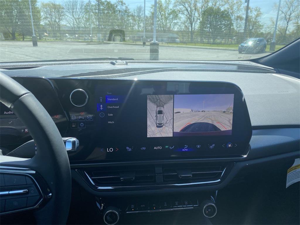 new 2025 Chevrolet Equinox EV car, priced at $45,585