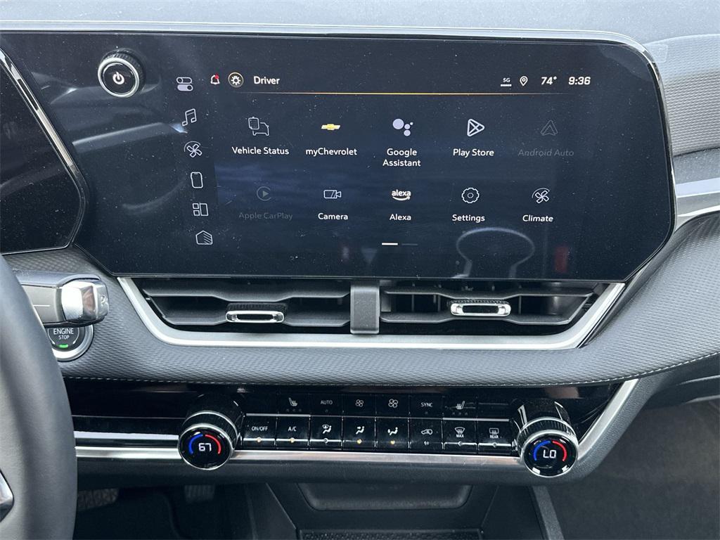 new 2025 Chevrolet Equinox car, priced at $30,295