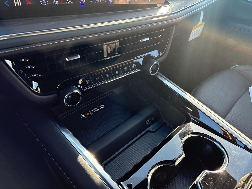 new 2025 Chevrolet Tahoe car, priced at $72,930