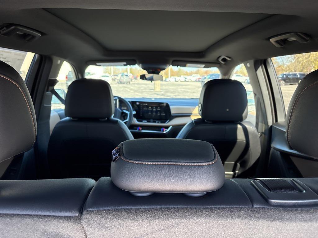 new 2026 Chevrolet Equinox car, priced at $38,282