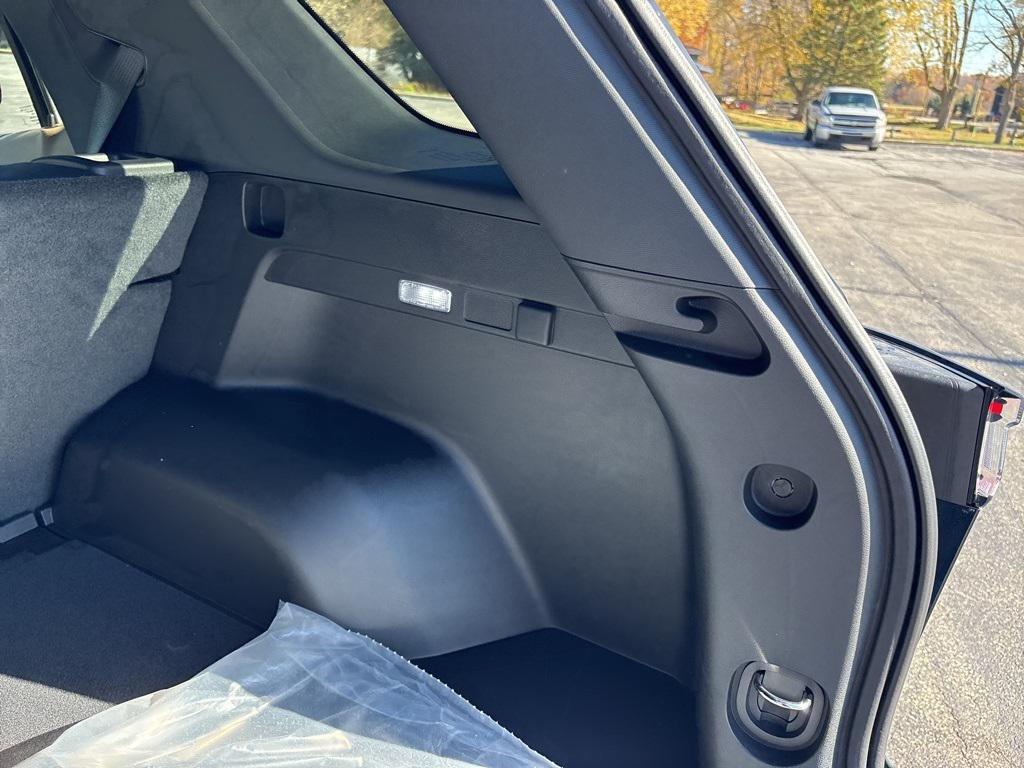 new 2026 Chevrolet Equinox car, priced at $38,282