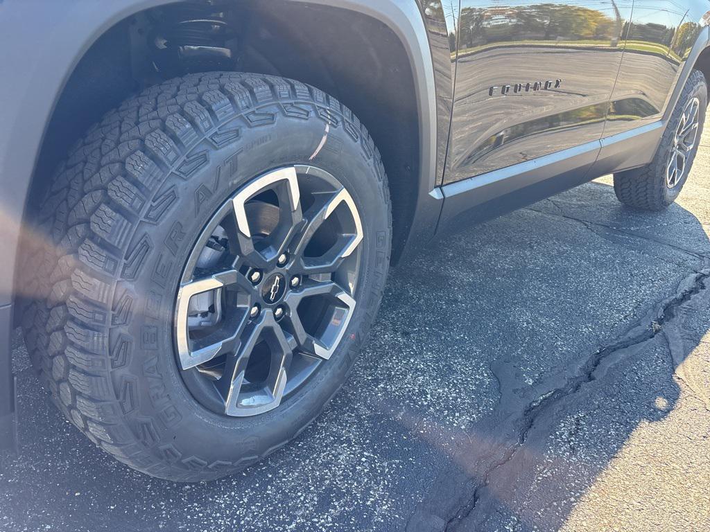 new 2026 Chevrolet Equinox car, priced at $38,282