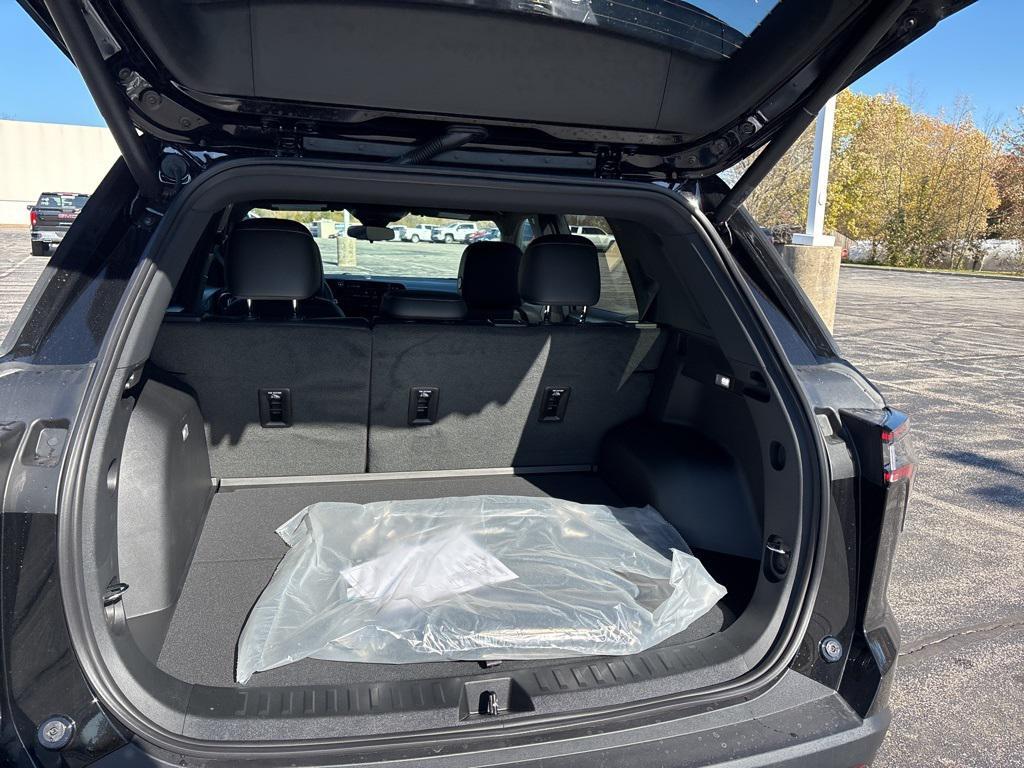 new 2026 Chevrolet Equinox car, priced at $38,282